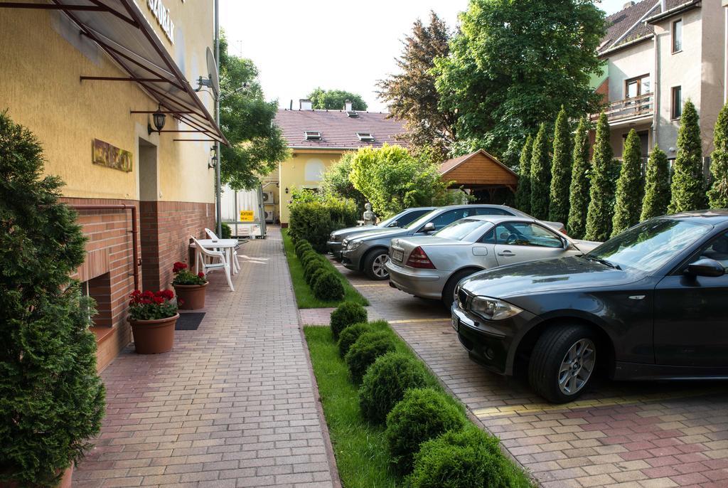 Bl Luxus Apartman Segedín Exteriér fotografie